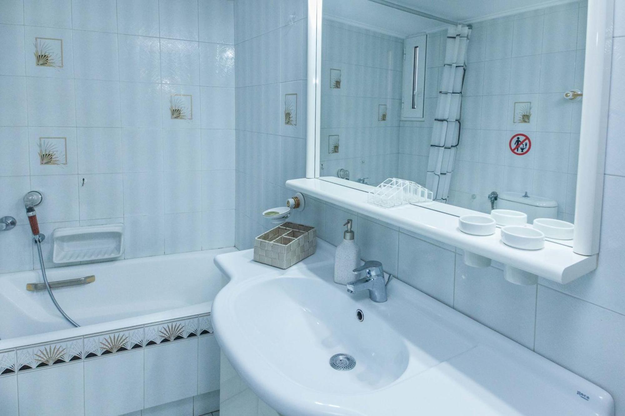 Classical 2 Bd Beauty Apt In Peaceful Chalandri Афіни Екстер'єр фото