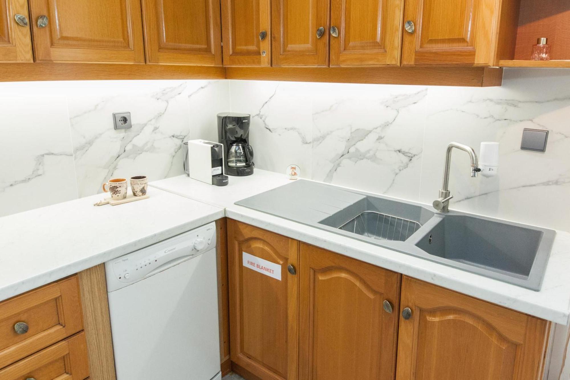 Classical 2 Bd Beauty Apt In Peaceful Chalandri Афіни Екстер'єр фото