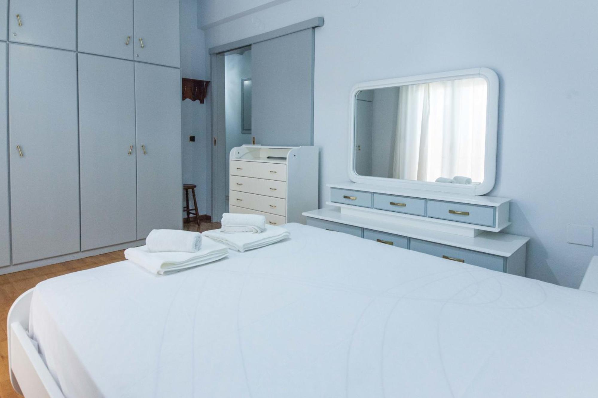 Classical 2 Bd Beauty Apt In Peaceful Chalandri Афіни Екстер'єр фото
